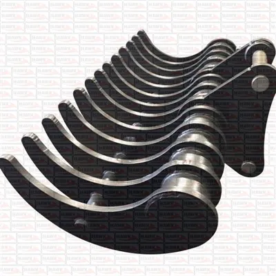 คราดรากไฮดรอลิกแบบติดตั้งกับรถขุด